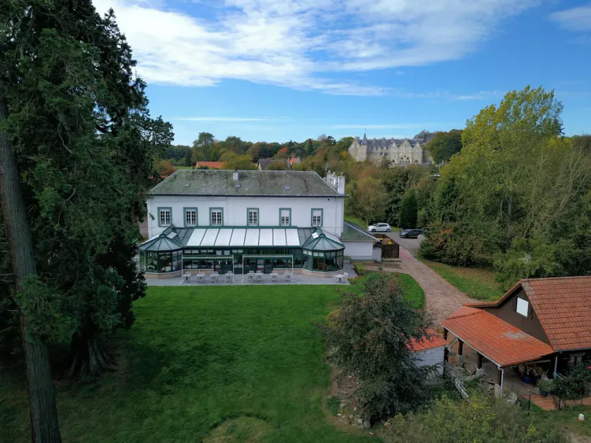 Hotel La Sapiniere - Image 1