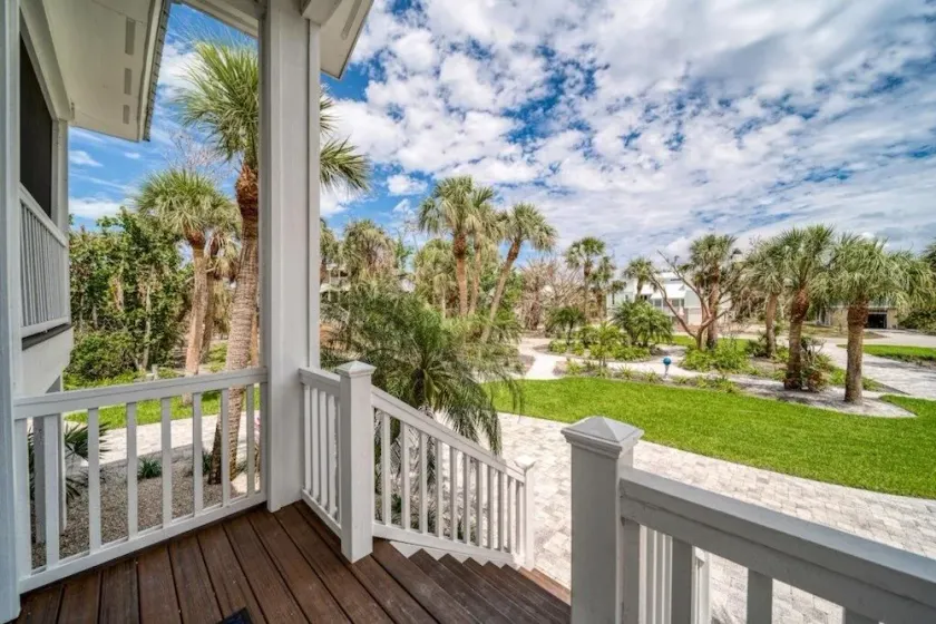5294 Umbrella Pool Rd 3 Bedroom Home by RedAwning - Image 1