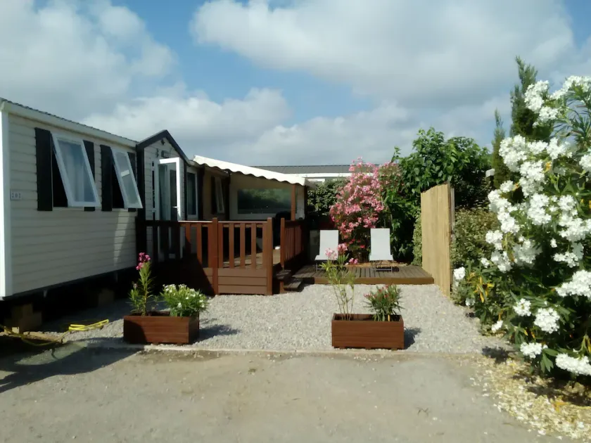 MOBILHOME SPACIEUX 3 CHAMBRES CLIMATISE - Image 1