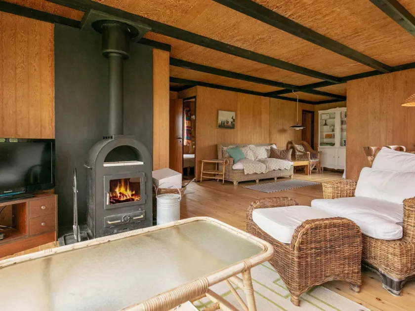 Seaside Holiday Home with Terrace near Limfjord - Image 1
