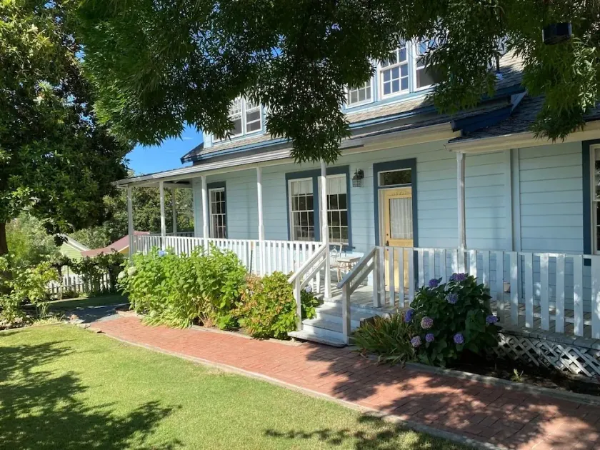 Farmhouse w Hot Tub, charming gardens, serenity, walk to Main Street! EV Charger - Image 1
