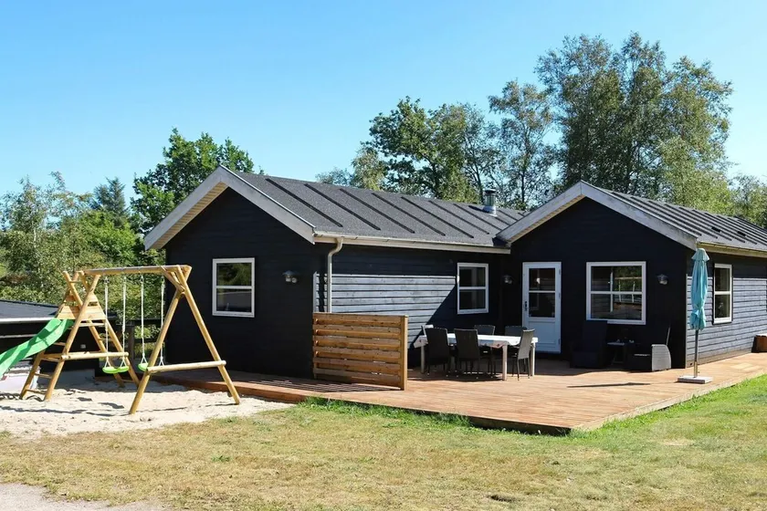 6 person holiday home in Hadsund - Image 1