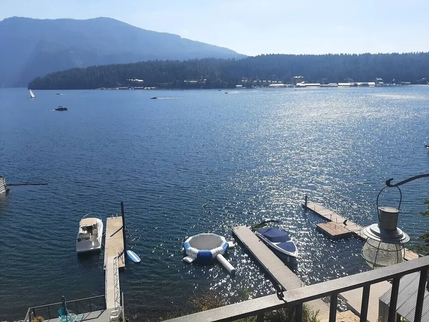 Waterfront Home with a Boat Dock - Image 1