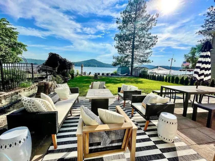 From Sunrise to Sunset - Escape to Loon Lake, Brand-New Stunning Home. Sleeps 12 - Image 1