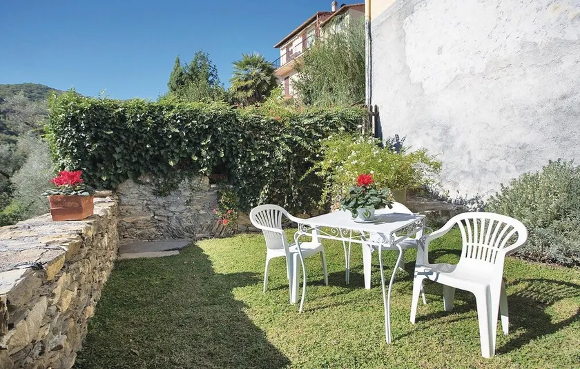 Agriturismo Borgo degli Ulivi - Image 1
