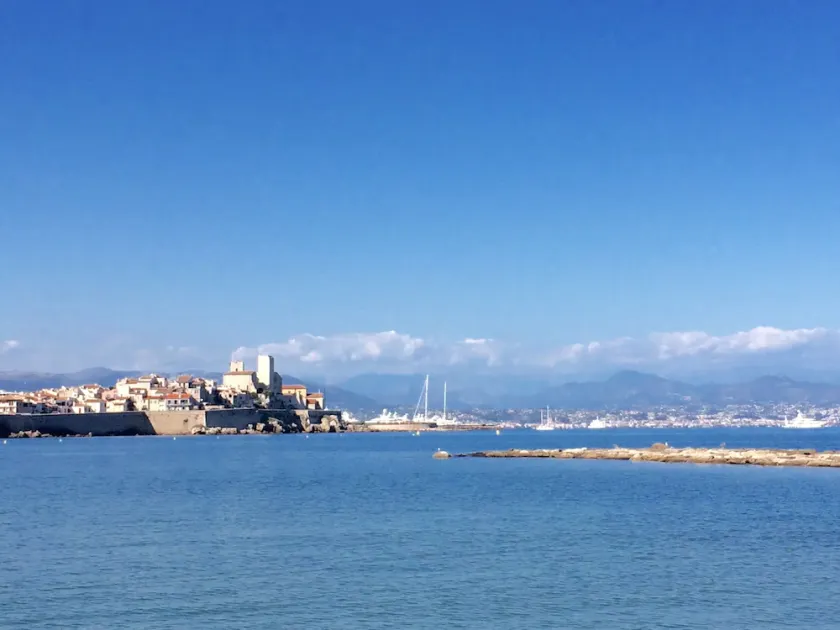 Appartement dans le magnifique Antibes / Côte d'Azur / Côte d'Azur - Image 1