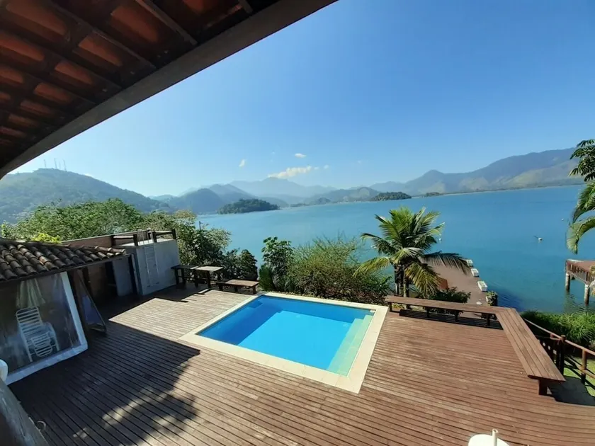 House with 5 bedrooms (4 suites) in Angra dos Reis - Image 1