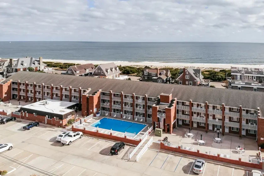 Beach Block W/ Ocean View & Pool now booking for 2026! - Image 1