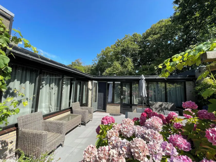 Holiday Home Sint Maartenszee near Beach - Image 1