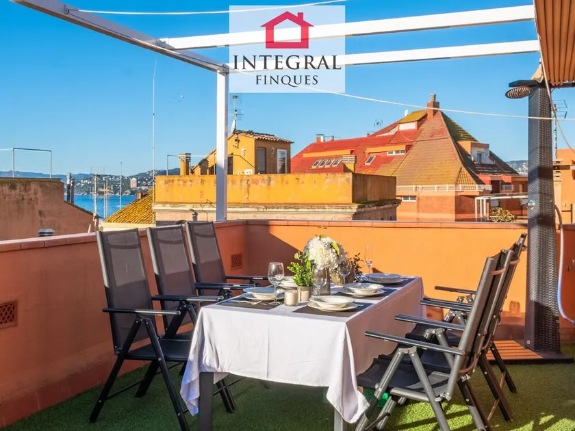 Maison de Village à Palamós, Terrasse Spacieuse - Image 1