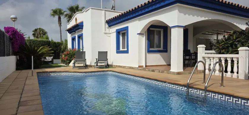 Riumar "Eva", 300m to beach, private pool, On-Site-Service, dog beach - Image 1