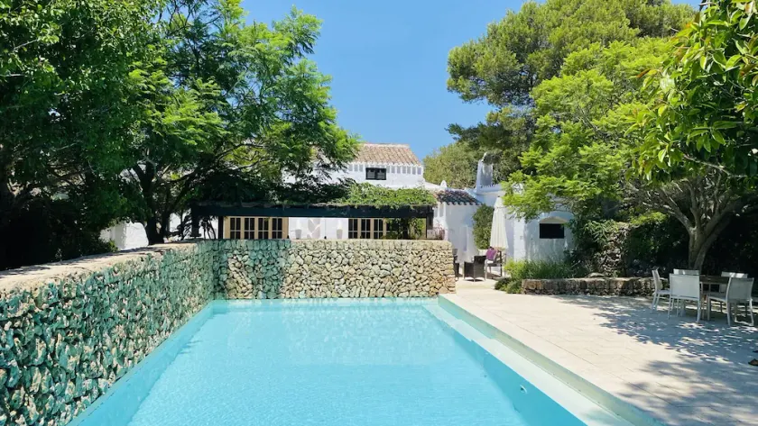 Magnificent country house with private pool, free WiFi - Image 1