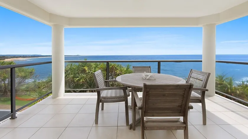Shipton Lodge unit 3 Moffat Beach QLD - Image 1