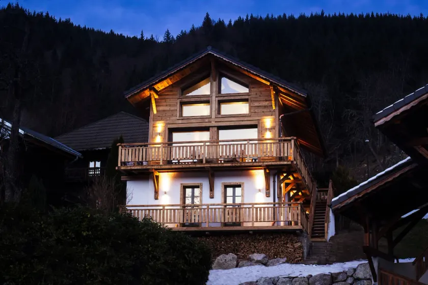 Luksus-self-catering-chalet i Morzine med panoramaudsigt, 5 soveværelser med eget badeværelse - Image 1