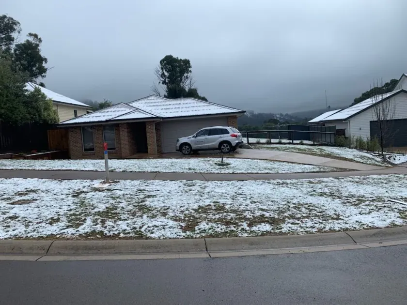 Marysville Views - Peaceful Snow Escape | Spacious 4BR Retreat - Image 1