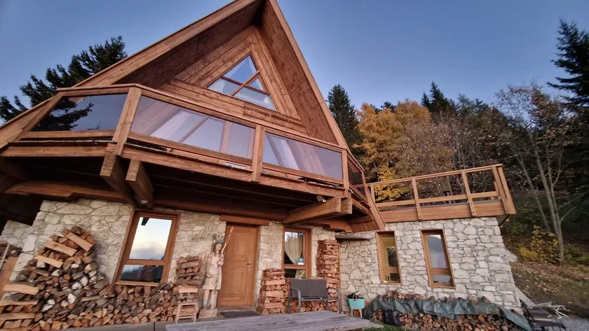 Le Chalet Pointu de Capucine - Image 1
