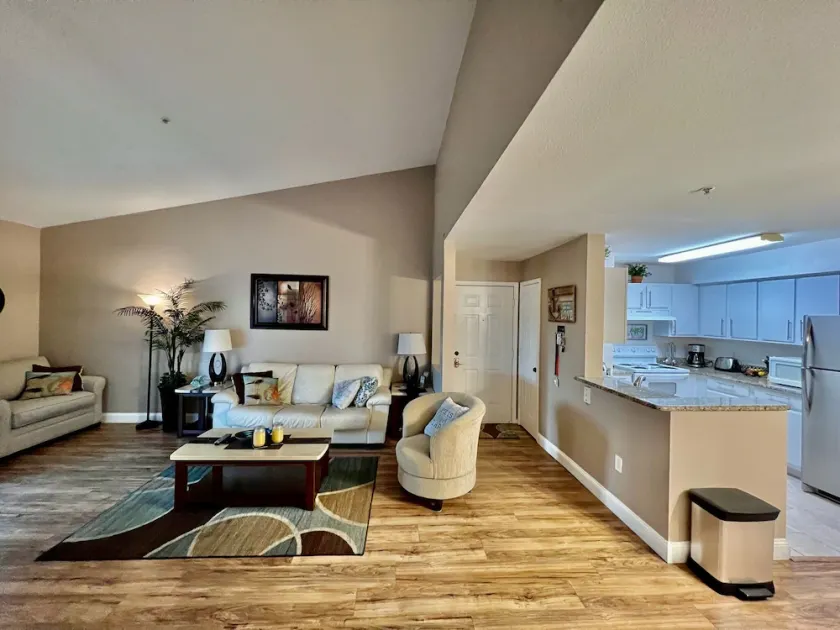 Avalon, Clearwater - Image 1