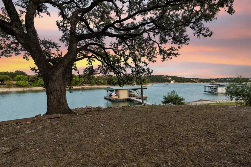 Waterfront Home with Spacious Decks and More with neighborhood boat ramp - Image 1