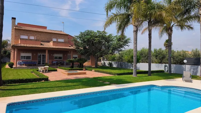 Casa Torre del Virrey - Image 1