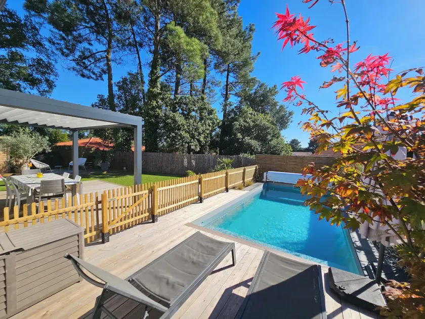 Villa tranquila entre el océano y el bosque. - Image 1