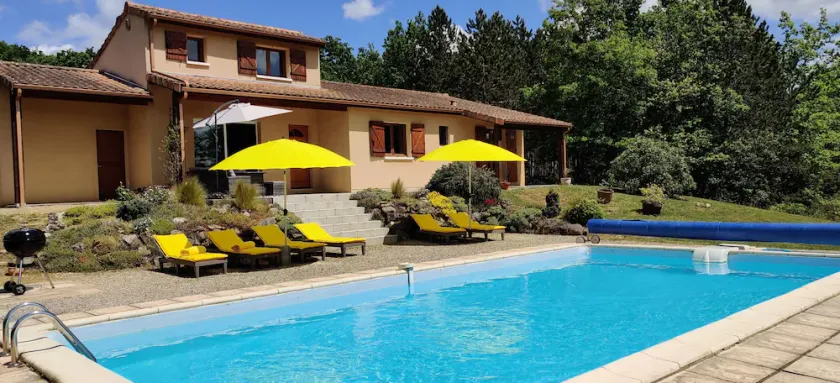 Fantastic vacation bungalow in the beautiful Dordogne - Image 1