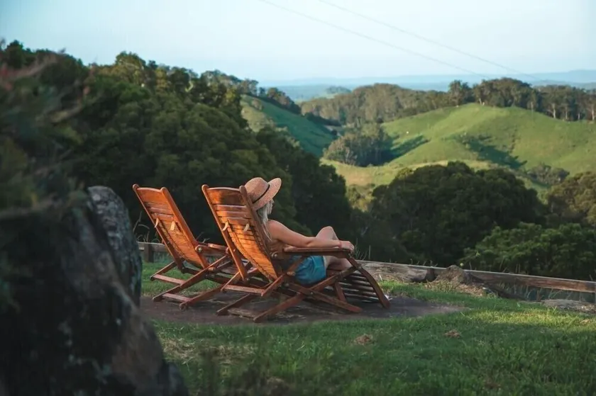 The Melbourne Tram- Noosa Hinterland Farm Stay & Nature Retreat - Image 1