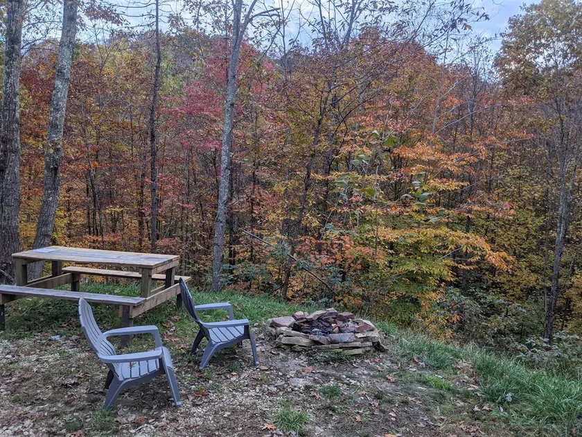 Cabin surrounded by Wayne National Forest and the Baileys Trail System - Image 1