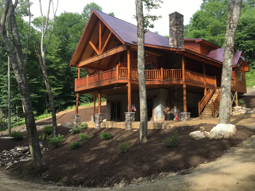 Creekside Cabin, Willis, VA - Image 1
