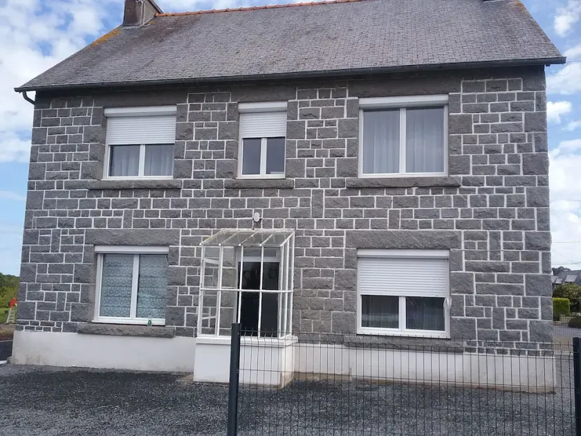 Maison entièrement rénovée pour 9 personnes + 1 bébé - Image 1