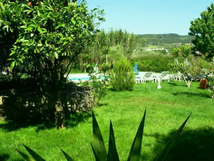 Pensione / bed & breakfast / Camere di hospedes- NAZARÉ- ALCOBAÇA. - Image 1