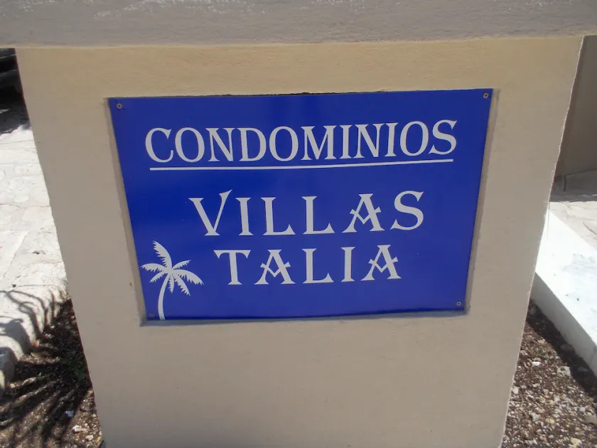 Fully furnished/equiped, 7 walking minutes to the beach, swimming pool.... - Image 1