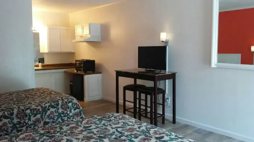 Unity Lodge Suite 2 - Image 1