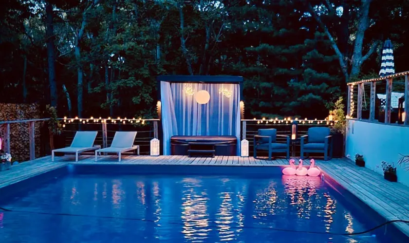 Helle weiße vier Schlafzimmer NW Woods Contemporary mit Pool, Whirlpool und Feuerstelle! - Image 1