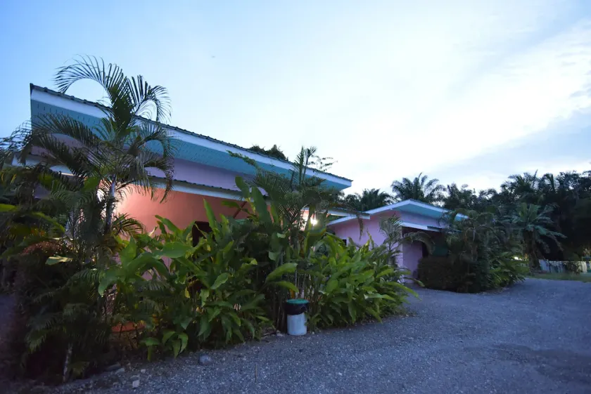 Tonkla Resort - Image 1