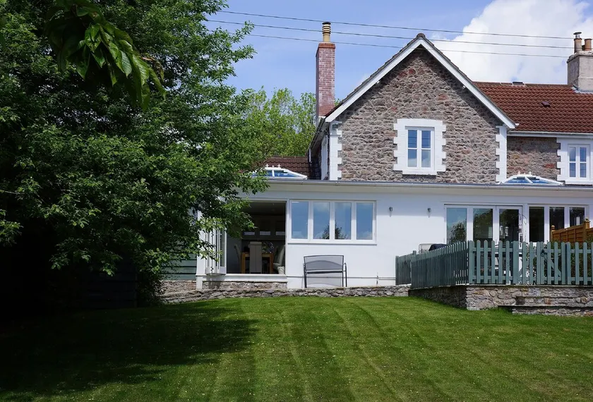 ❤️ Gorgeous 3 bed cottage dog friendly, fast wifi, large garden - Image 1
