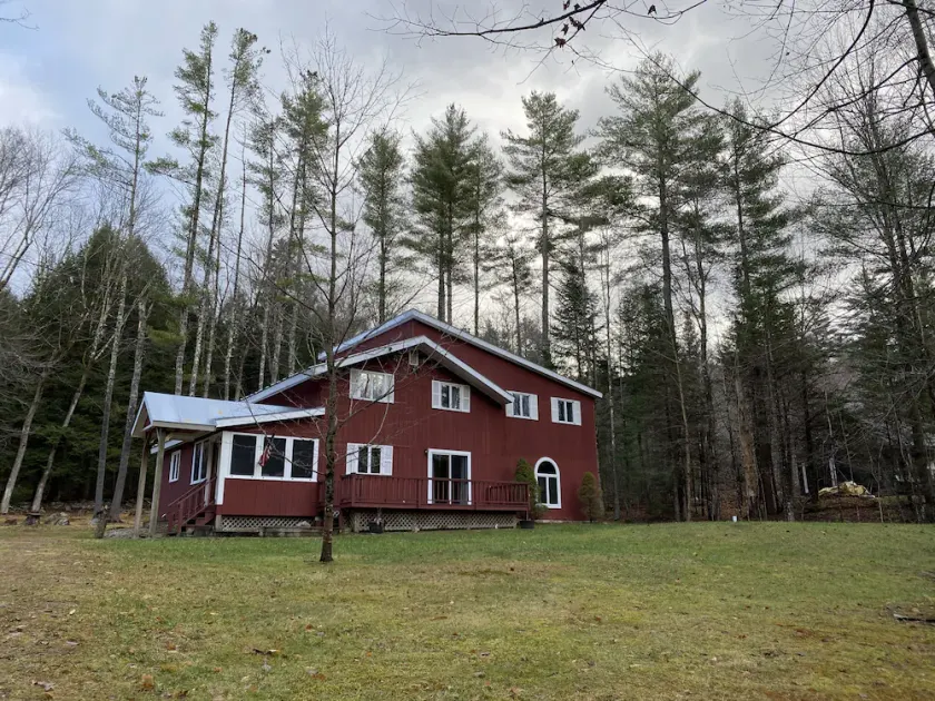 Tallwood Timber: a Family Friendly Ski House in Southern Vermont - Image 1