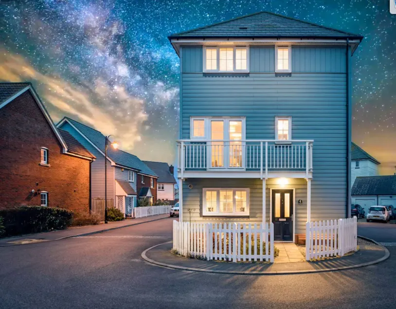 Rye Bay House - et sommerhus, der sover 8 gæster i 4 soveværelser - Image 1
