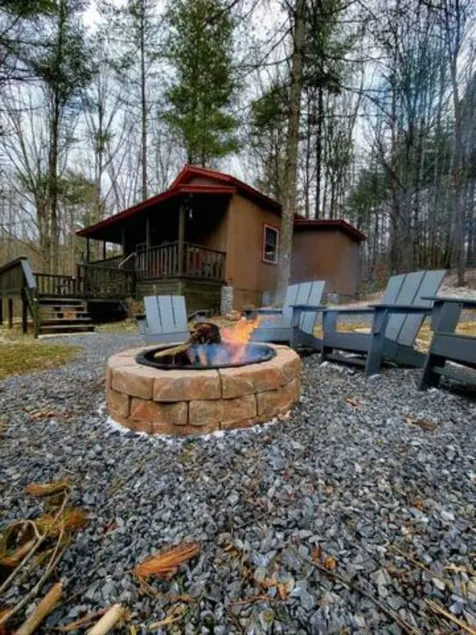 Almost Heaven Hideaway secluded 18+ acre creek, firepit, hiking, near ATV trails - Image 1
