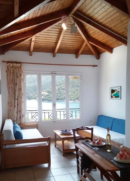 Une suite penthouse à l'hôtel Eptanisa - Image 1