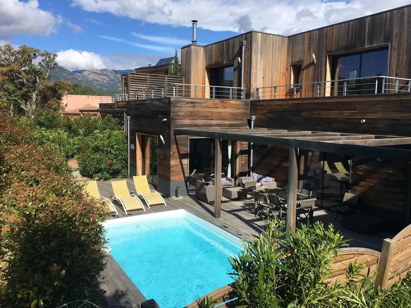 Økologisk villa, privat opvarmet pool, tæt på Pinarelle-stranden, 9 personer - Image 1