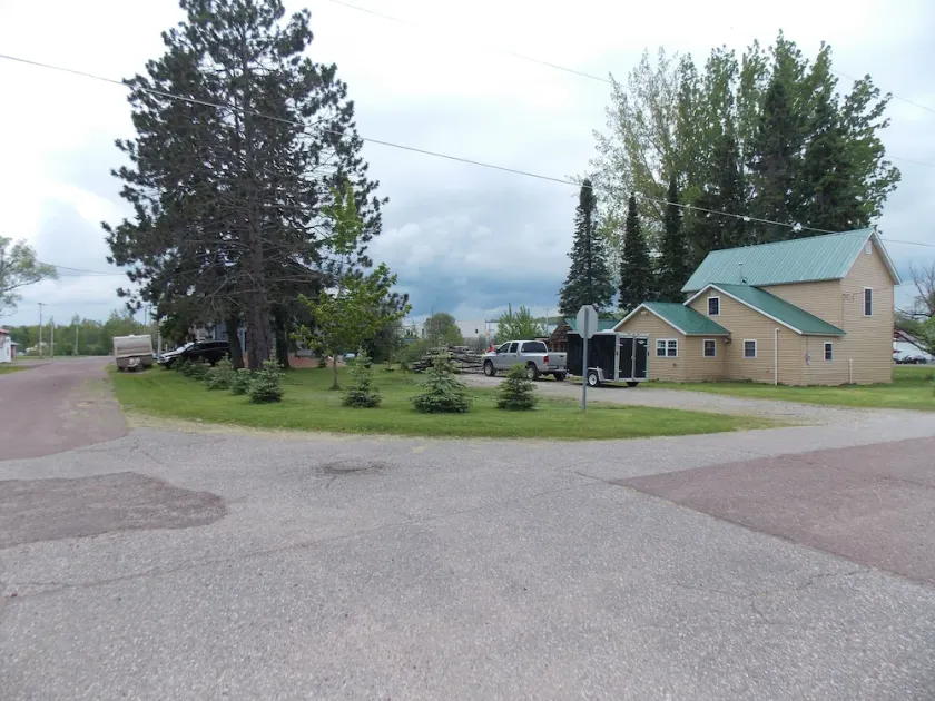 Ferienhaus in Mass City, MI - 4BD-1BA, befindet sich auf ATV & Schneeskooterweg - Image 1