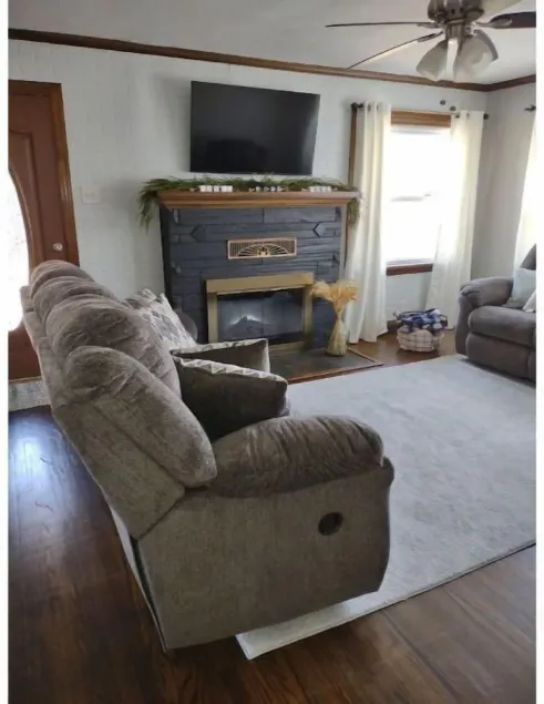 Patoka Lake Getaway - Image 1
