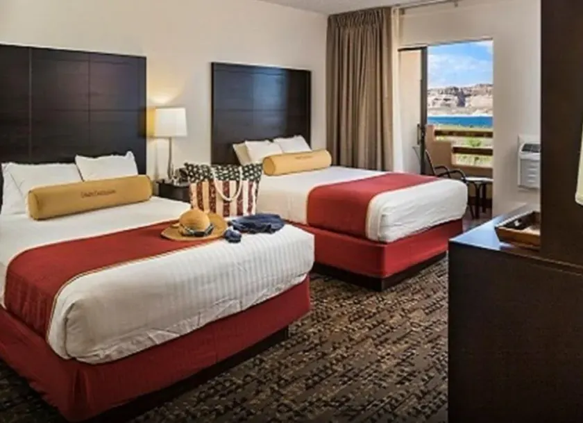 Arizona Escapade:Onsite Pool!Firepits!Pet Friendly!Near Page Municipal Airport - Image 1
