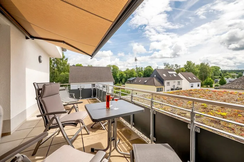 Appartamento nel Parco Naturale Reno-Westerwald con terrazza privata e Wi-Fi - Image 1