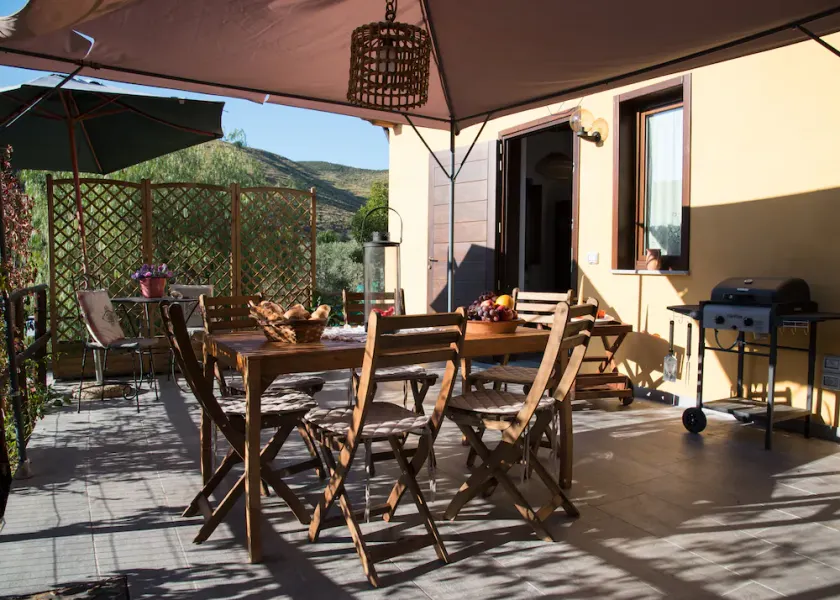 Apartamentos Villa Tresino \"Velia\" - Image 1