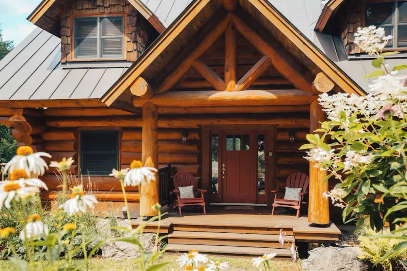 Stowe Most Requested Log Home - Image 1