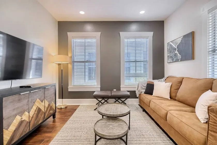 Trendy Home in the heart of Ybor City - Image 1