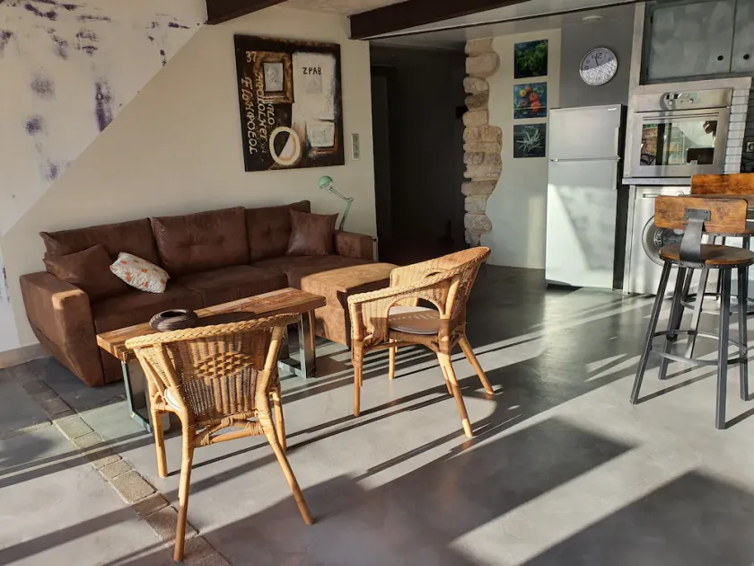 Appartement de Charme Avec Vue en Coeur de Village Medieval en Provence - Verdon - Image 1