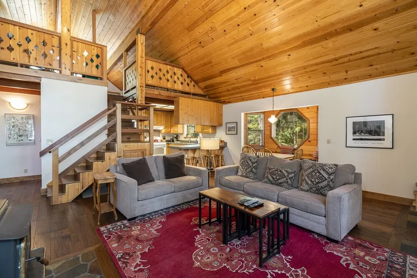 Près de Squaw et Northstar, récemment rénové avec accès à la piscine et à la plage privée - Image 1