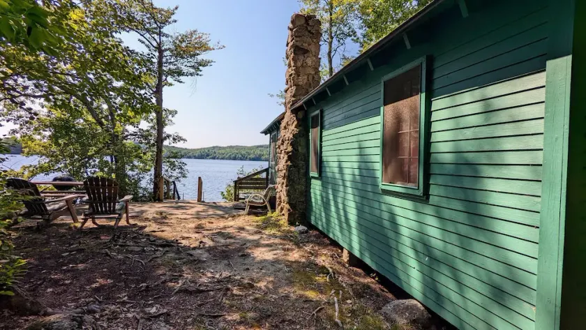 Pebbles Cottage on Lake Winnisquam - Image 1